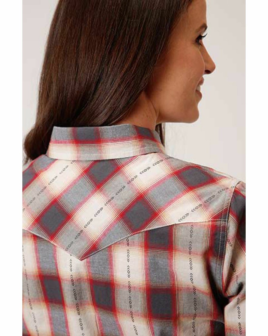 Clothing * | Roper Women'S Red & Charcoal Dobby Plaid Long Sleeve Snap Western Core Shirt Plus Online