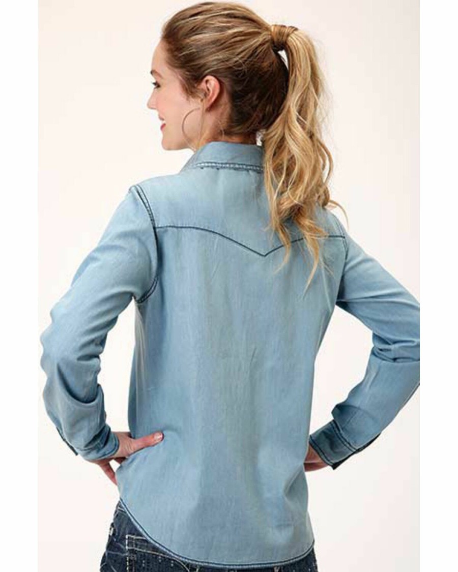 Clothing * | Roper Women'S Light Wash Long Sleeve Snap Western Core Denim Shirt Sale